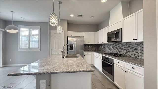 6489 Malibu Lagoon Court, Las Vegas, NV 89141