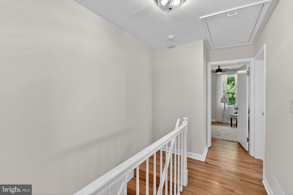 Image 18 of property listing at 3421 ORLANDO AVE, Baltimore, MD 21234