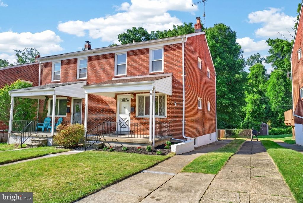 Image 2 of property listing at 3421 ORLANDO AVE, Baltimore, MD 21234
