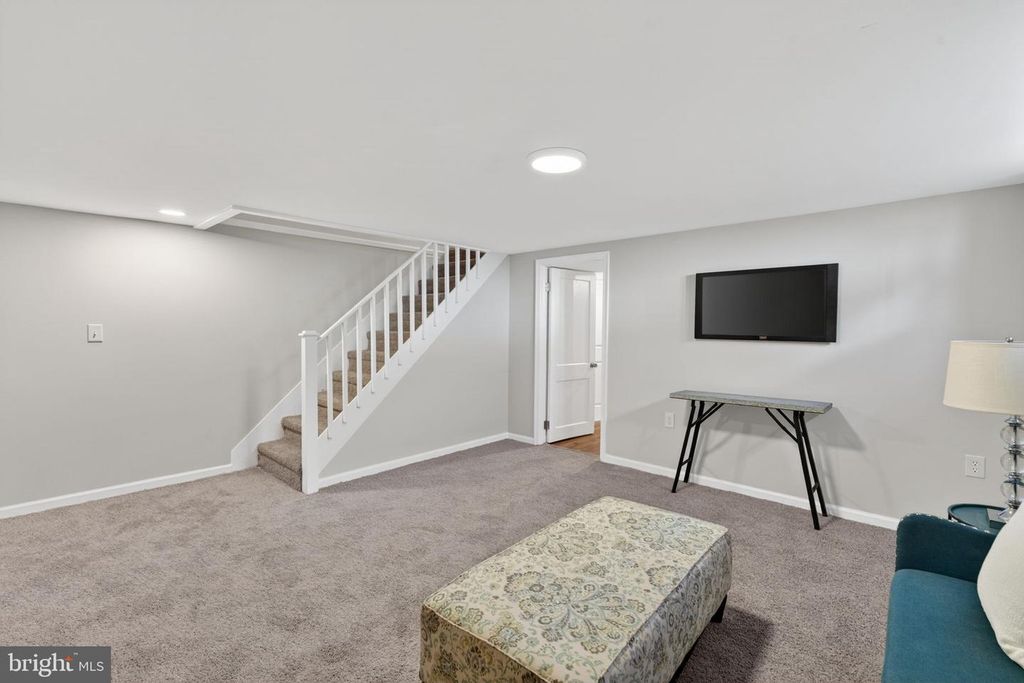 Image 28 of property listing at 3421 ORLANDO AVE, Baltimore, MD 21234