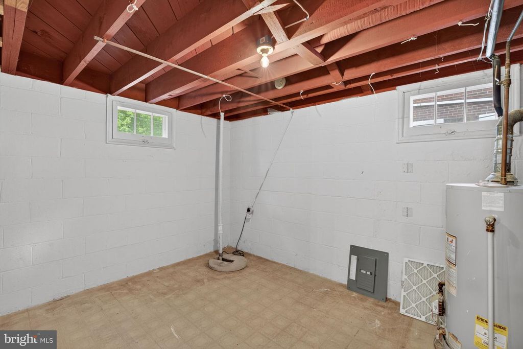 Image 31 of property listing at 3421 ORLANDO AVE, Baltimore, MD 21234