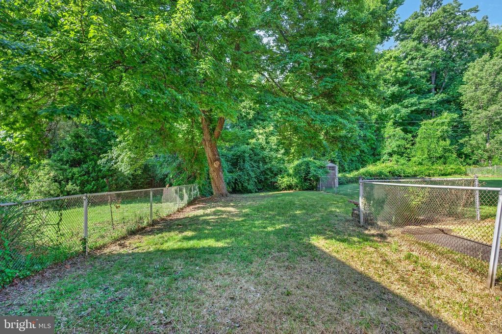 Image 35 of property listing at 3421 ORLANDO AVE, Baltimore, MD 21234
