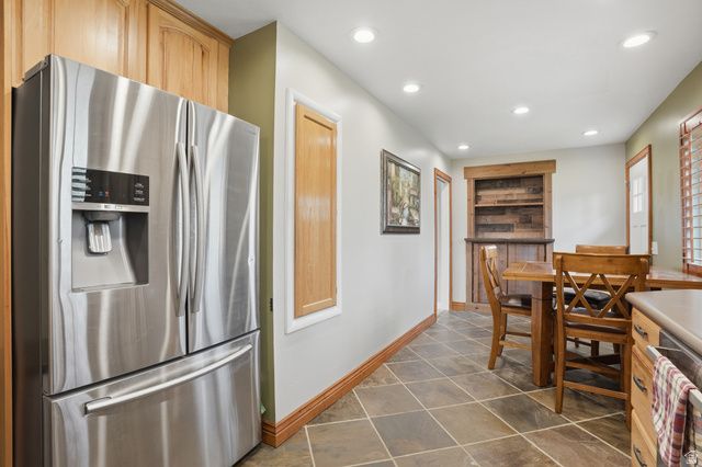 1553 E FULLER DR, Millcreek, UT 84124