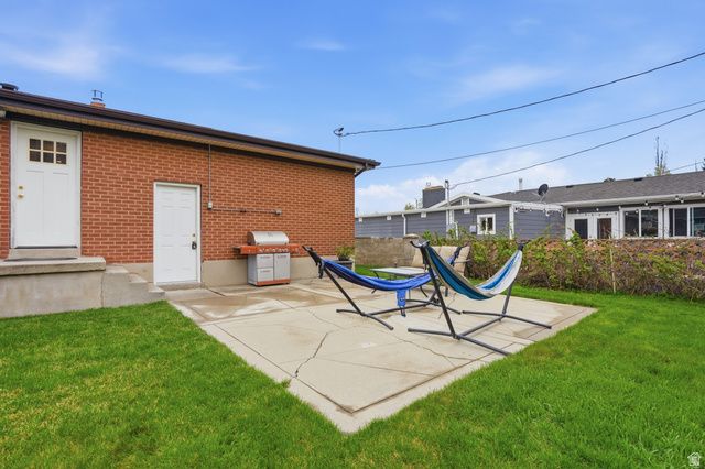 1553 E FULLER DR, Millcreek, UT 84124