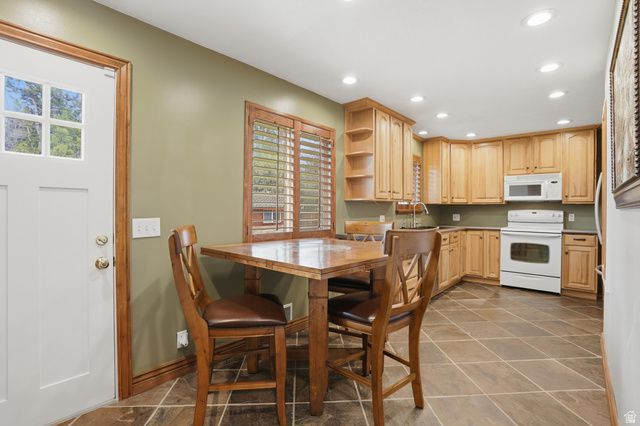 1553 E FULLER DR, Millcreek, UT 84124