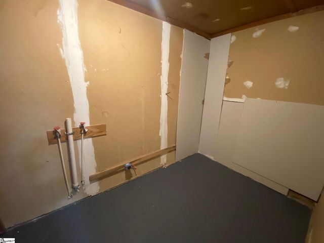 103 Martha Dendy Drive, Clinton, SC 29325