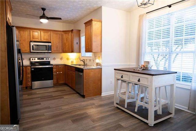 2205 Acorn Ridge, Powder Springs, GA 30127