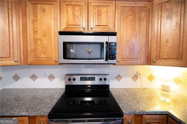 2205 Acorn Ridge, Powder Springs, GA 30127