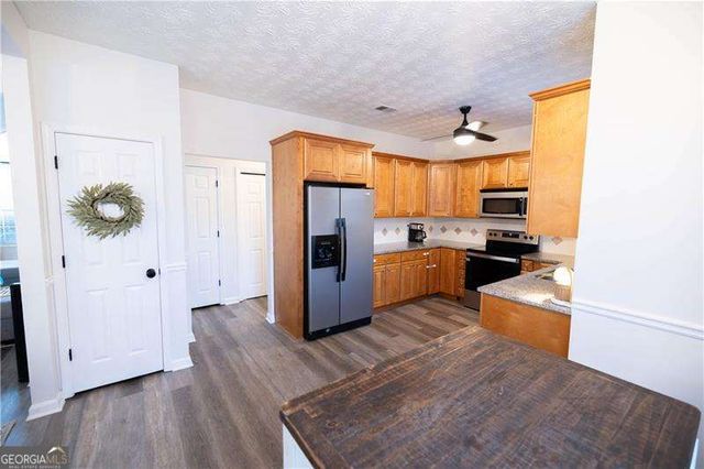 2205 Acorn Ridge, Powder Springs, GA 30127