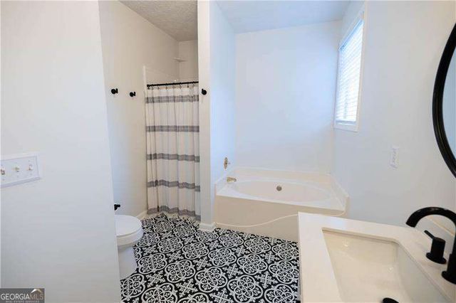 2205 Acorn Ridge, Powder Springs, GA 30127