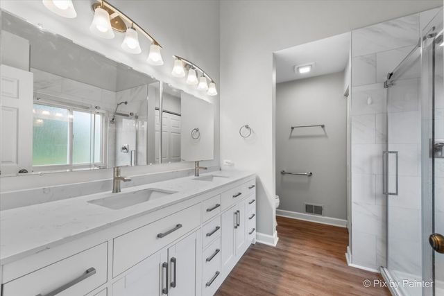 6 Ennis Court, Cary, IL 60013
