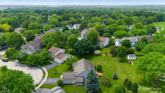 6 Ennis Court, Cary, IL 60013