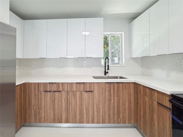 3311 NW 9th Street, Lauderhill, FL 33311