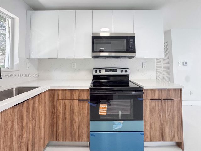 3311 NW 9th Street, Lauderhill, FL 33311