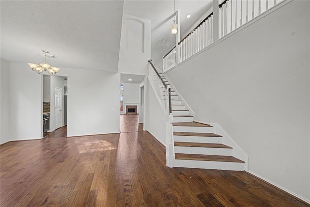 1611 Brazos Gate Drive, Richmond, TX 77469