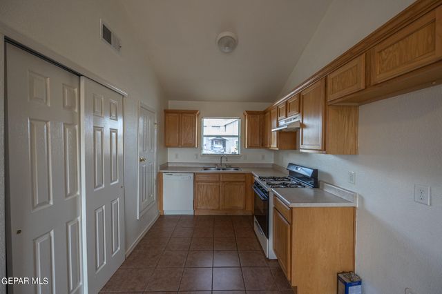 3625 Jamaican Palm Drive, El Paso, TX 79936