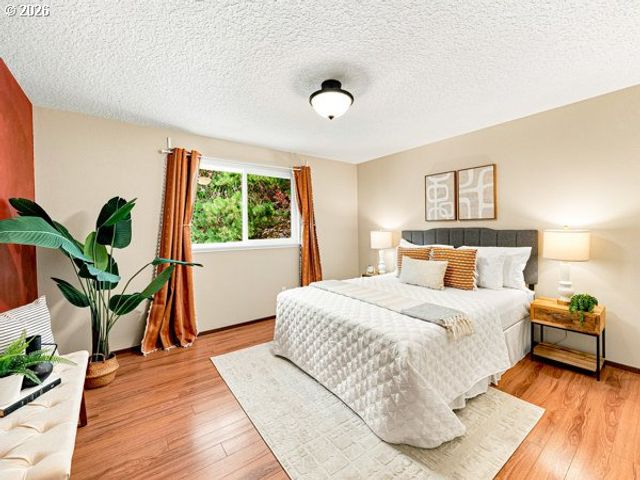 5736 Se 130TH Pl, Portland, OR 97236
