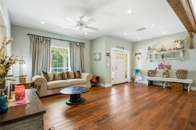 1073 Gordonville Road, Gordonville, TX 76254