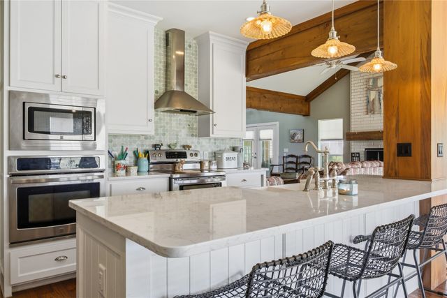 1073 Gordonville Road, Gordonville, TX 76254