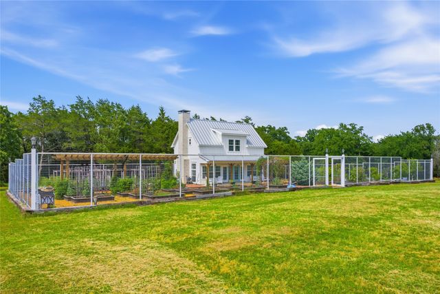 1073 Gordonville Road, Gordonville, TX 76254