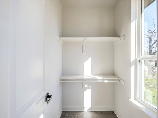 170 Half Moon Way, Runaway Bay, TX 76426