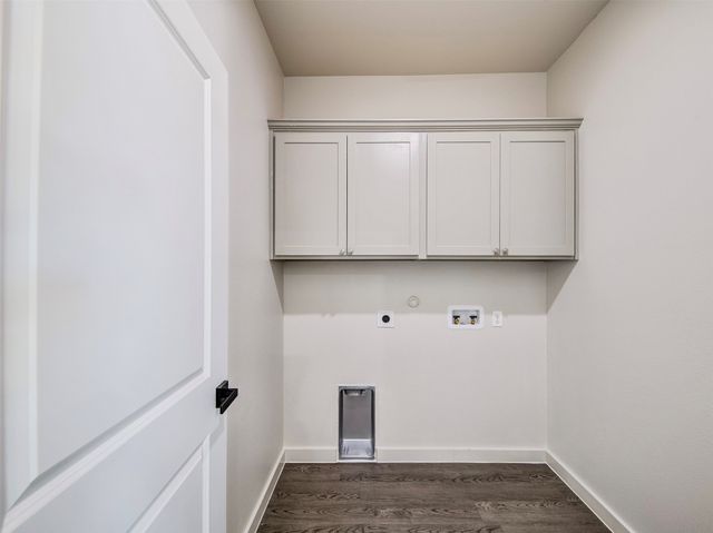 170 Half Moon Way, Runaway Bay, TX 76426