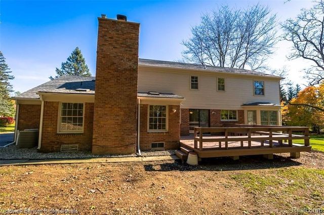 7322 Sandy Creek Lane, Bloomfield Hills, MI 48301