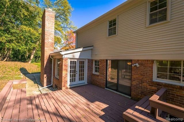 7322 Sandy Creek Lane, Bloomfield Hills, MI 48301