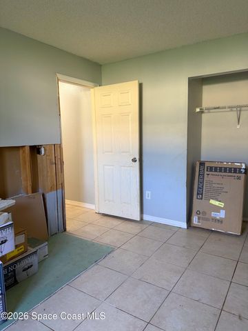 601 Sauders Road SE, Palm Bay, FL 32909