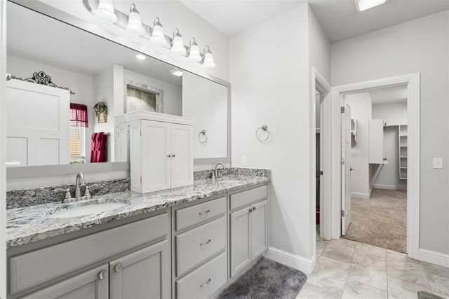 2504 NE 15th Street, Moore, OK 73160