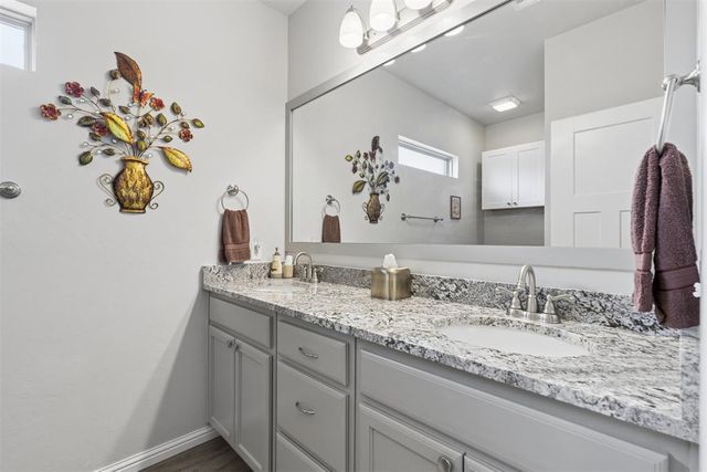 2504 NE 15th Street, Moore, OK 73160