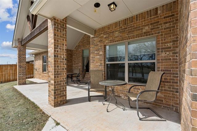 2504 NE 15th Street, Moore, OK 73160