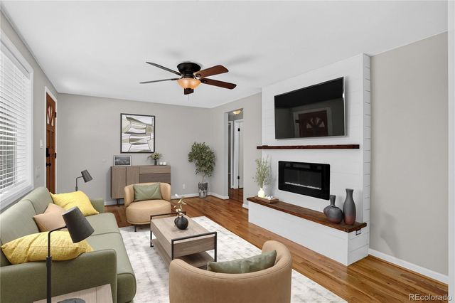 9823 W 53rd Avenue, Arvada, CO 80002