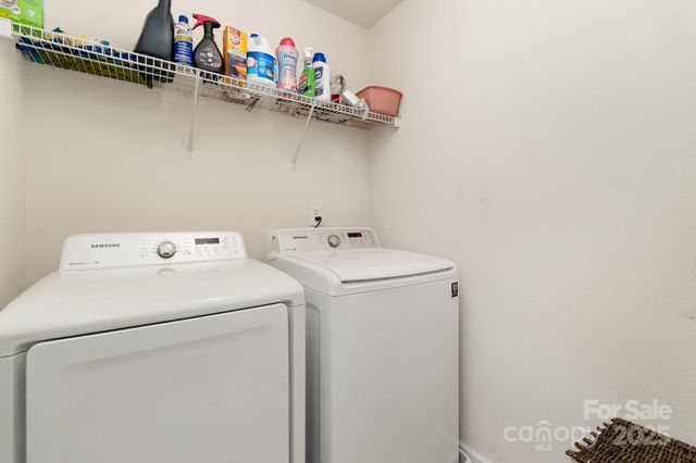 13412 Golden Apple Court, Charlotte, NC 28215