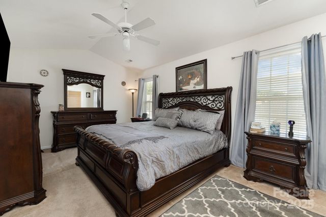 13412 Golden Apple Court, Charlotte, NC 28215