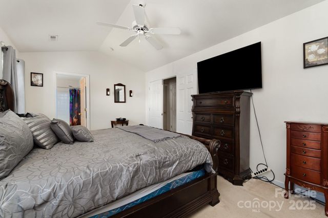 13412 Golden Apple Court, Charlotte, NC 28215