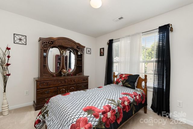 13412 Golden Apple Court, Charlotte, NC 28215