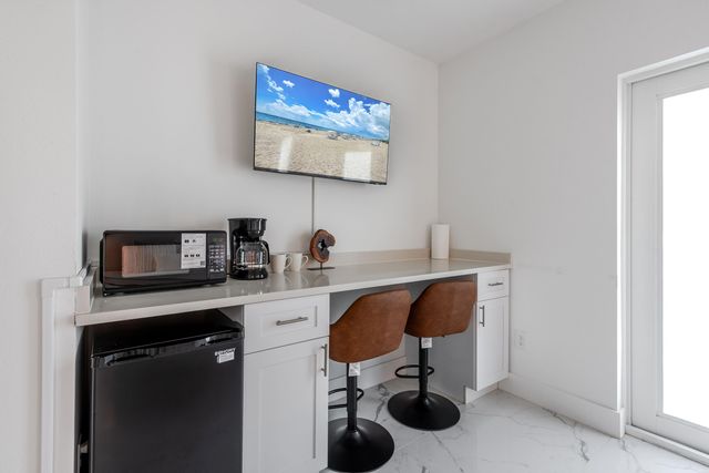 408 NW 13th Avenue 2, Boynton Beach, FL 33435