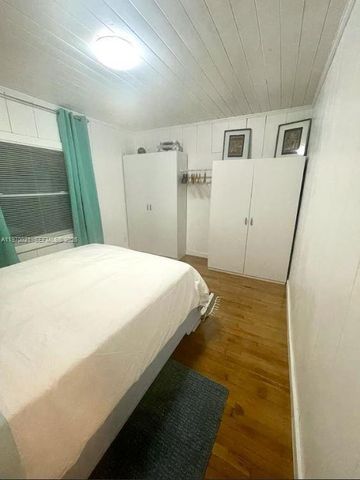 1218 N 24th Ave, Hollywood, FL 33020