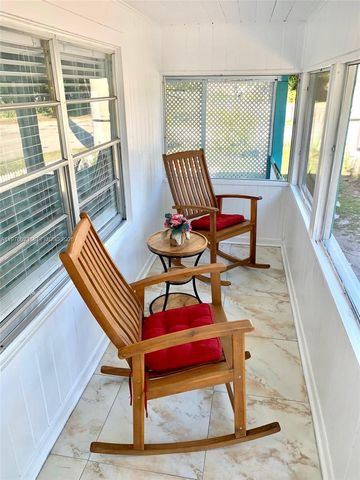 1218 N 24th Ave, Hollywood, FL 33020