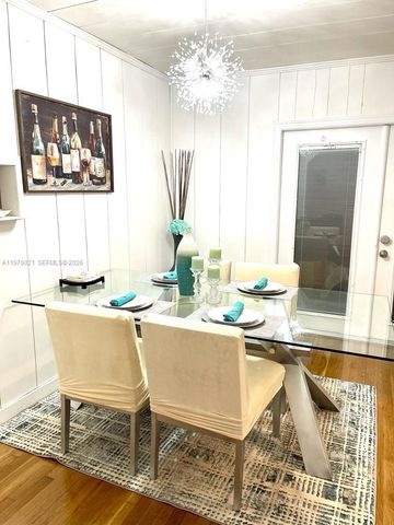 1218 N 24th Ave, Hollywood, FL 33020