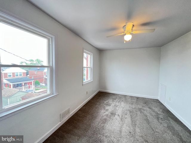 1637 MANOR RD, Dundalk, MD 21222