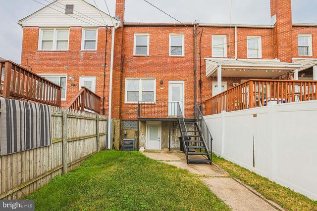 1637 MANOR RD, Dundalk, MD 21222