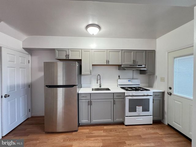 1637 MANOR RD, Dundalk, MD 21222