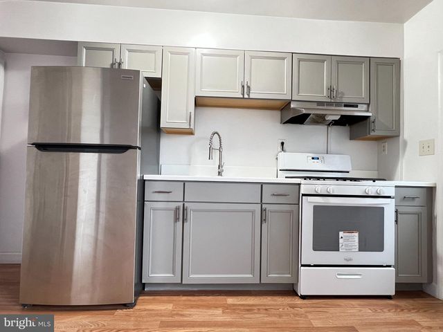 1637 MANOR RD, Dundalk, MD 21222