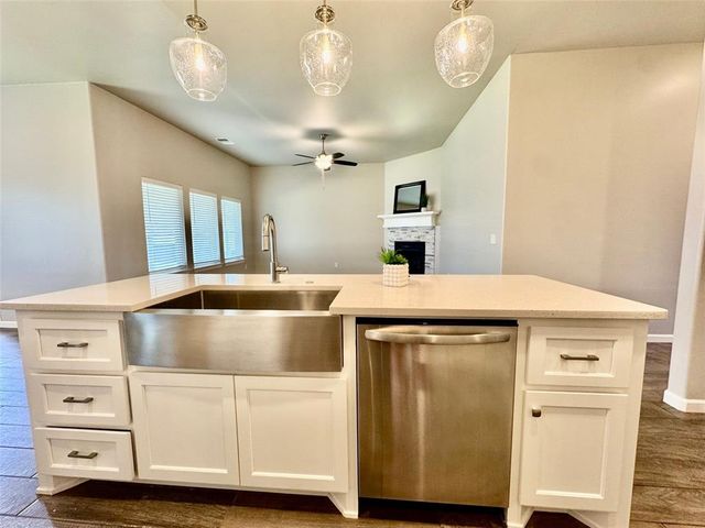 9101 NW 124th Street, Yukon, OK 73099