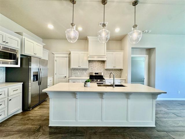 9101 NW 124th Street, Yukon, OK 73099