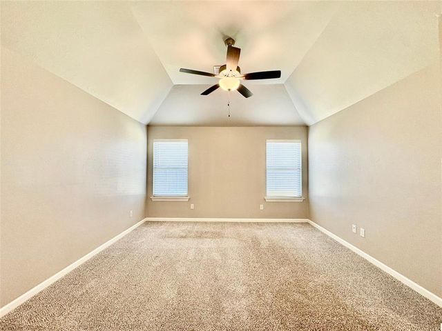 9101 NW 124th Street, Yukon, OK 73099