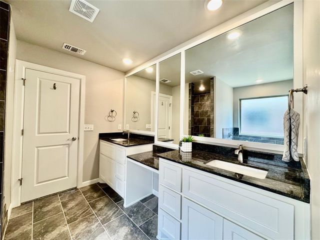 9101 NW 124th Street, Yukon, OK 73099