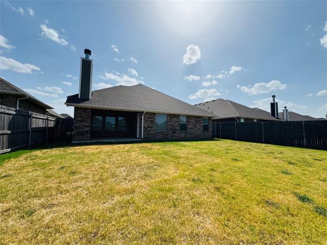 9101 NW 124th Street, Yukon, OK 73099